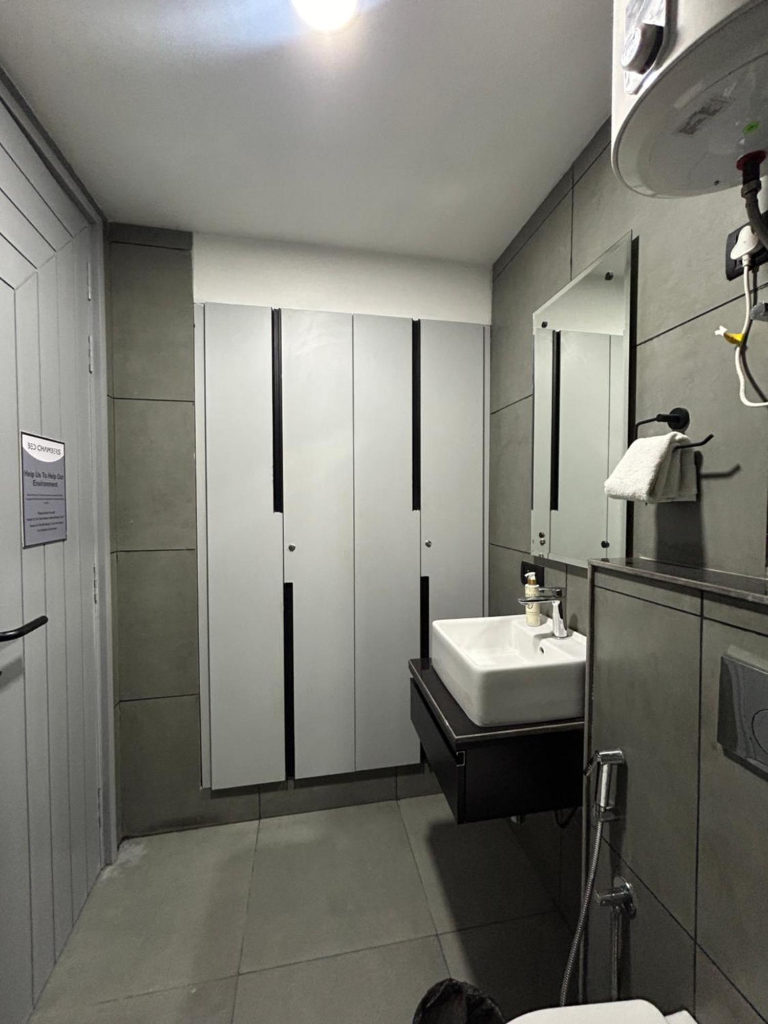 Bedchambers Serviced Apartment, Golf Course, Gurgaon Buitenkant foto